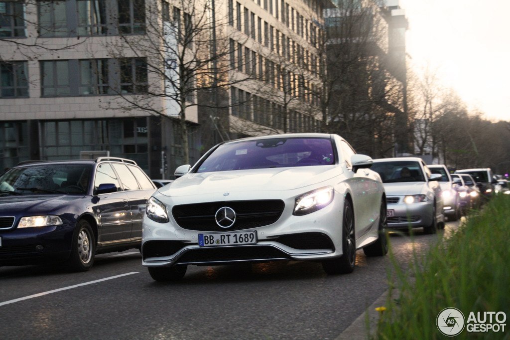 Mercedes-Benz S63 AMG Coupe - 2