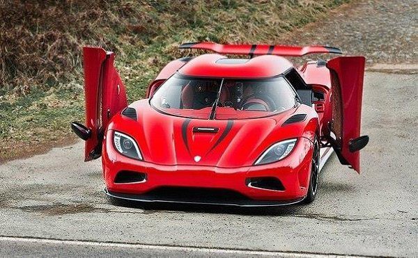 Koenigsegg Agera R.: 5000 : 1115 .. : 1200 :  ...