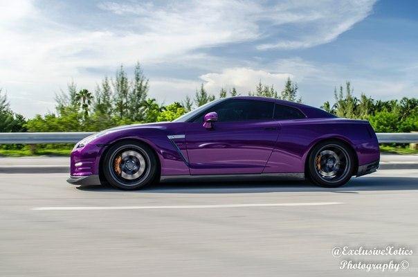 Purple Nissan GT-R on Velgen VMB5 Wheels. - 2