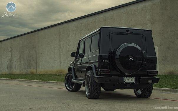 Mercedes-Benz G550. - 5