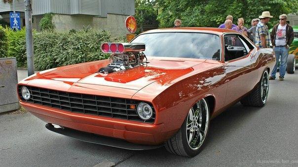 Plymouth Cuda