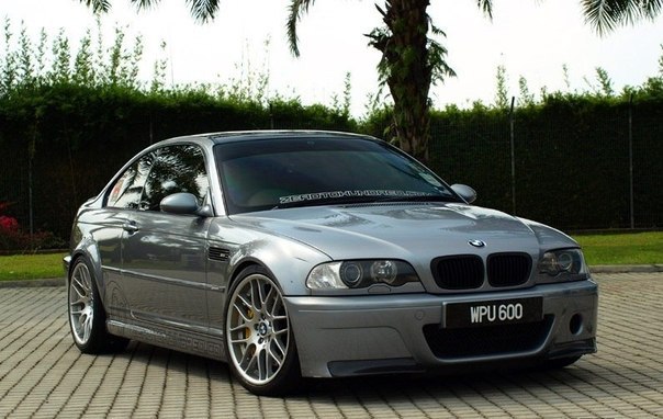 BMW M3 CSL E46