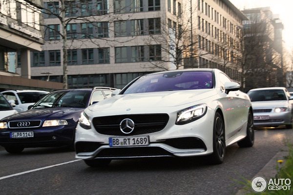 Mercedes-Benz S63 AMG Coupe