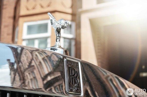 Rolls-Royce Phantom Series II. - 8