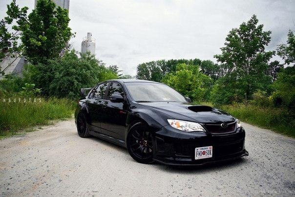 Subaru Impreza WRX STi Sedan - 2
