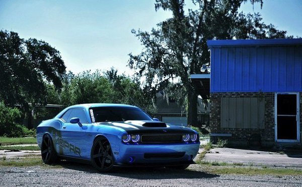 Dodge Challenger - 3