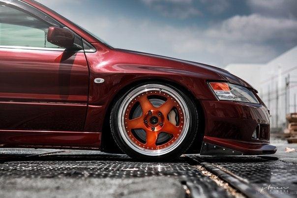 Mitsubishi Lancer Evolution. - 7