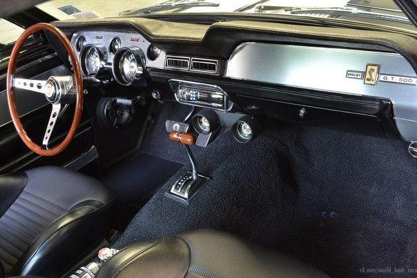 Ford Mustang Shelby GT500 - 6