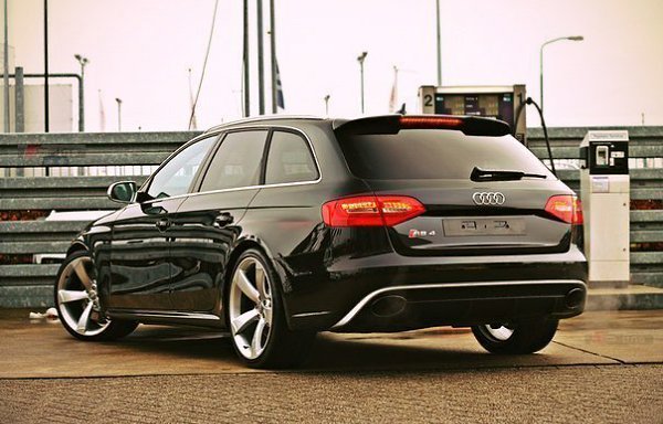 Audi RS 4 Avant