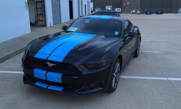 Ford Mustang GT Fastback - 5