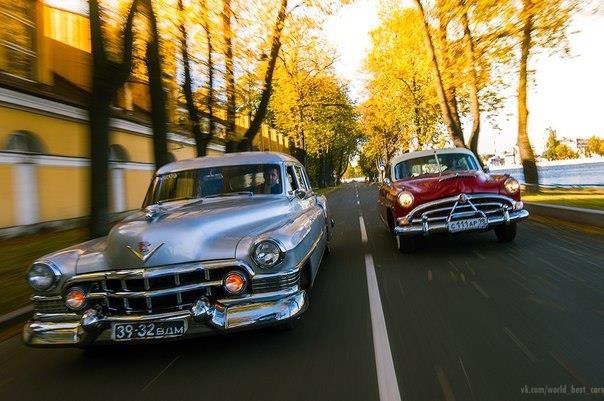 Hudson Hornet & Cadillac Fleetwood.