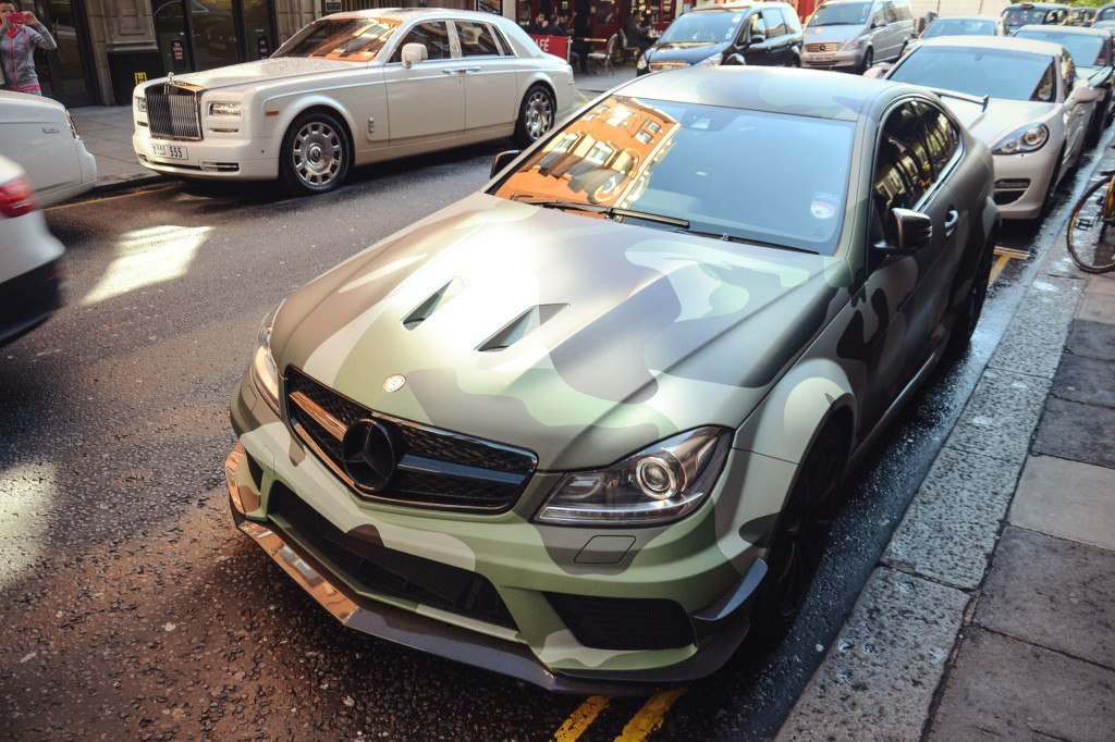 Mercedes-Benz C63 AMG Black Series - 2