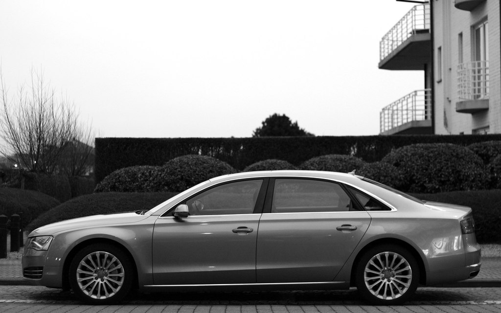 Audi A8L W12