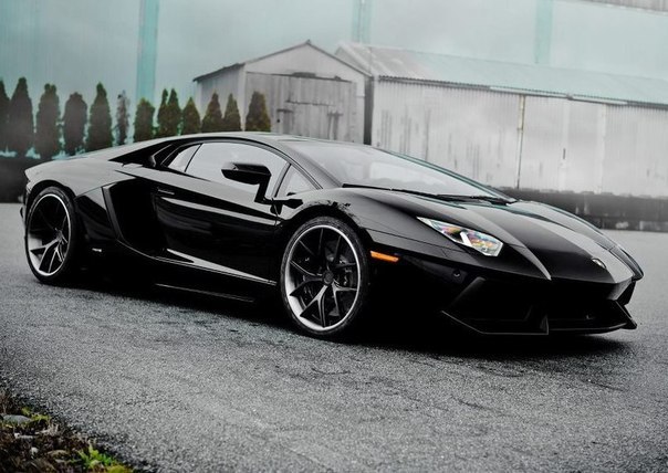 Lamborghini Aventador LP700