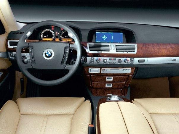   BMW 7- - 4