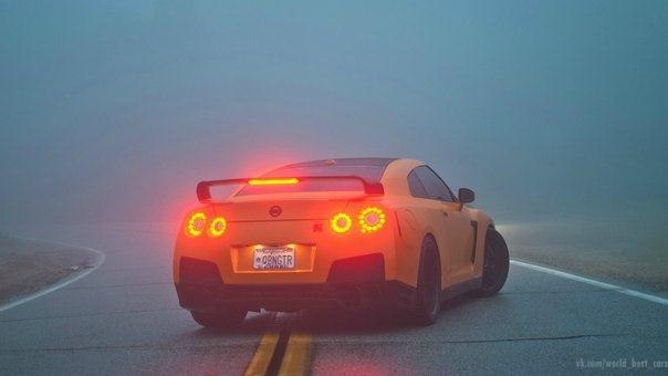 Nissan GTR