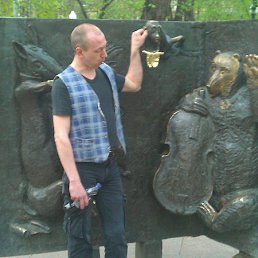 ������ ��������� ������� �����,
������ � ��� ������ ������������� ������,
�� ��� �� � �����, ��� ��� � ���� �������
�������� �����, ����� �������� ����,
����������� � ���: ������� �����
�� ����� �������� �������� �����,
� ������ �������� �������� � ������