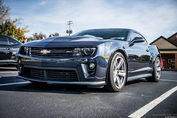 Chevy Camaro ZL1