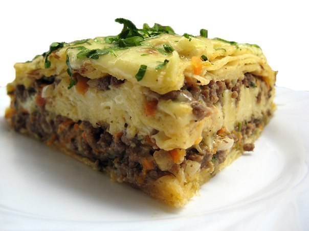 Мясной пирог из тонкого лаваша.Быстрый пирог из лаваша (и тесто ставить не надо!)Пирог получается ...