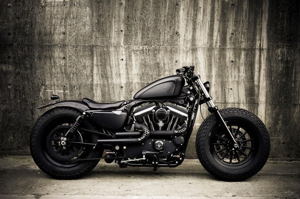 Harley-Davidson 883 Sportster - 8