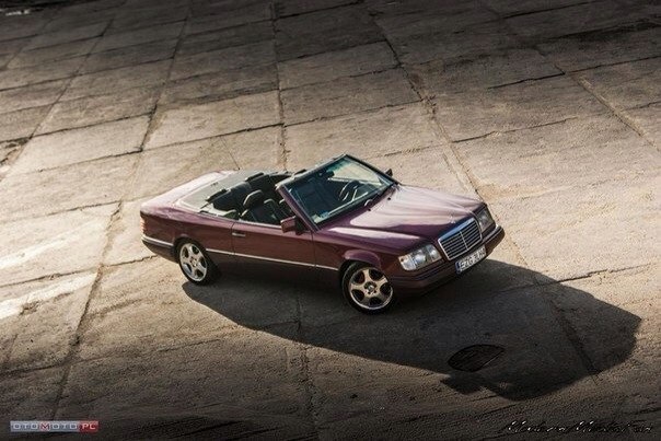 Mercedes-Benz E220 W124 Cabrio - 4