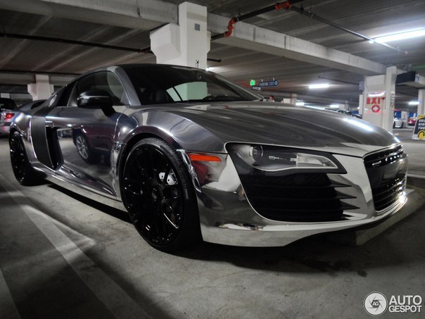 Audi R8