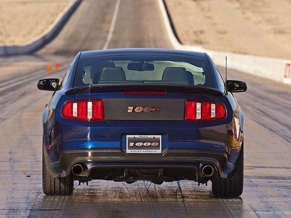 Shelby 1000.Мощность: 1000 л.с.Крутящий момент: 1016 НмПривод: заднийМаксимальная скорость: 350 ... - 4