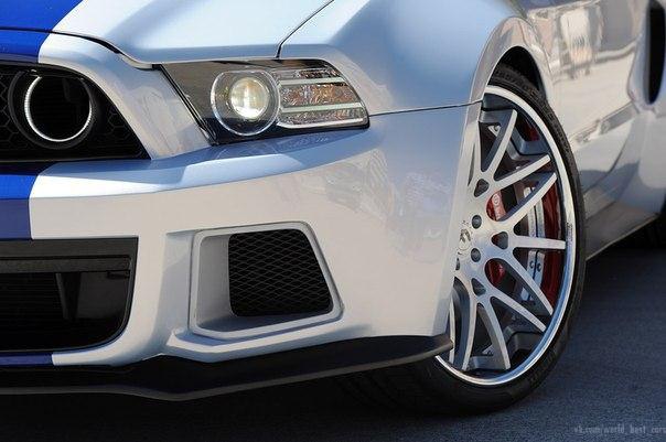 Ford mustang shelby gt 500 - 2