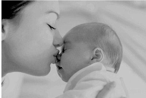 Я о тебе, сынок, мечтала! Ты был у сердца моего! Я все часы пересчитала до появления твоего! Ты в ...