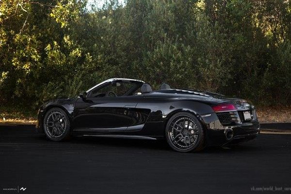 Audi R8 V10 Spyder. - 2