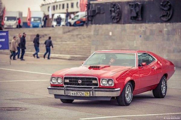 1973 Ford Gran Torino - 2