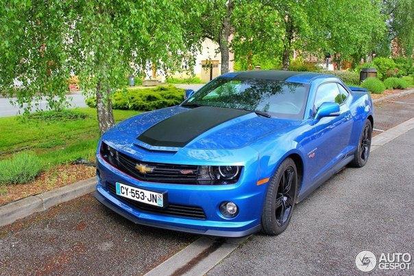 Chevrolet Camaro SS Hot Wheels Edition.