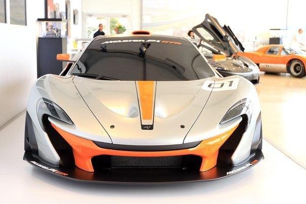 2014 McLaren P1 GTR