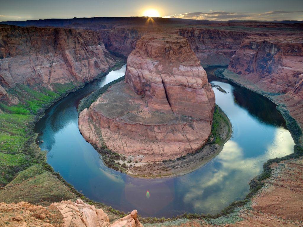 Horseshoe Bend     .     ... - 9