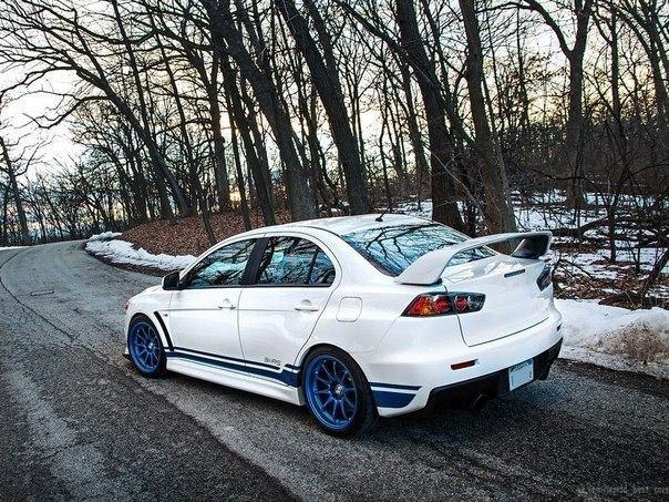 IND Mitsubishi Lancer Evolution X 311RS - 2