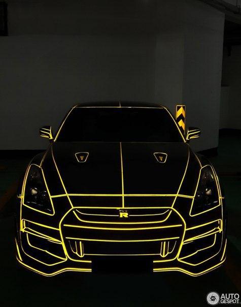 Tron Nissan GT-R. - 6