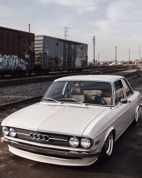 Audi 100 - 3