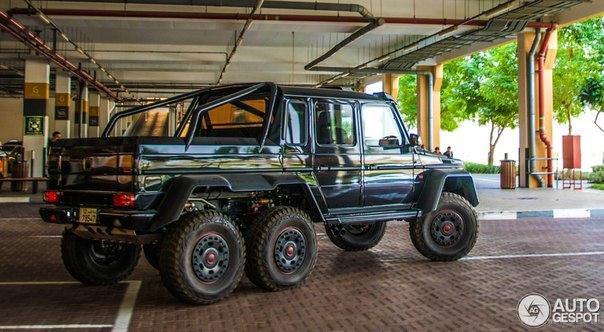 Mercedes-Benz Brabus B63S 700 6x6. - 5