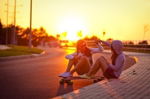  -    : ' ',    : ' , ?!'