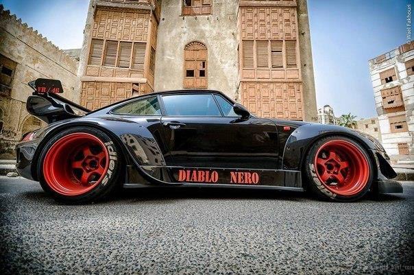 Porsche 911 Diablo Nero - 2