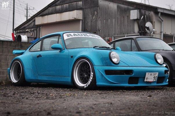 RWB Porsche 964