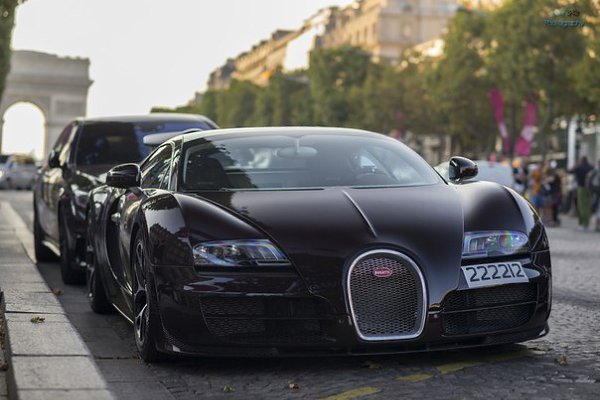 Bugatti Veyron Grand Sport Vitesse.