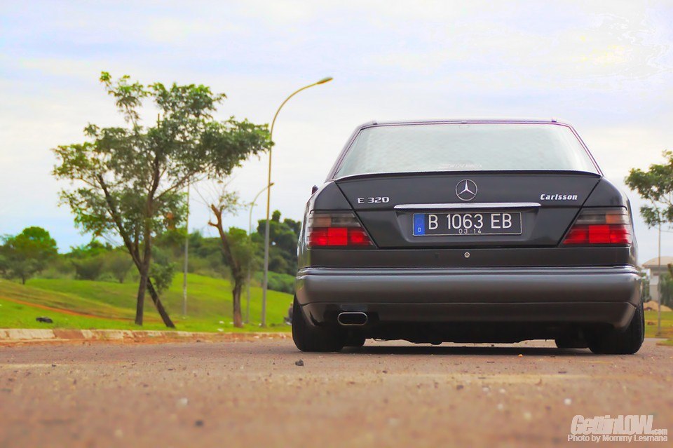 Mercedes-Benz E320 W124 Carlsson - 4