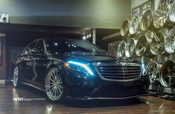 Mercedes -Benz S 63 AMG - 4