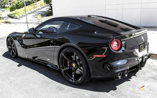 Ferrari F12 Berlinetta.6.3L V12Мощность: 740 л.с.Коробка передач: РоботПривод: ЗаднийРазгон до ... - 2