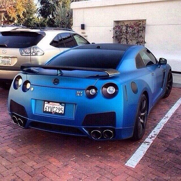 Nissan GT-R. - 3