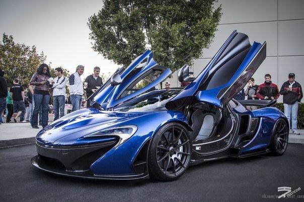 McLaren P1.