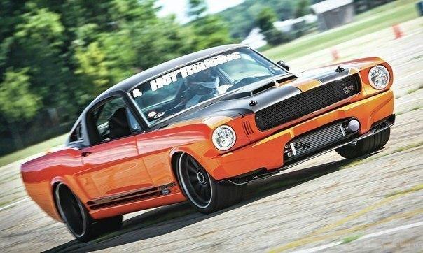 1965 Ford Mustang by Ringbrothers.: V8 436 c.i. / 740 hp: -6 Bowler Performance T56 - 3