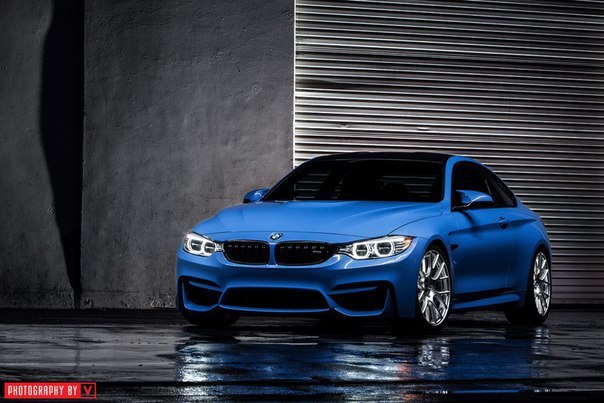 BMW M4 Coupe (F82)