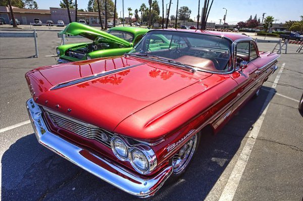 Pontiac Bonneville, 1960. - 3